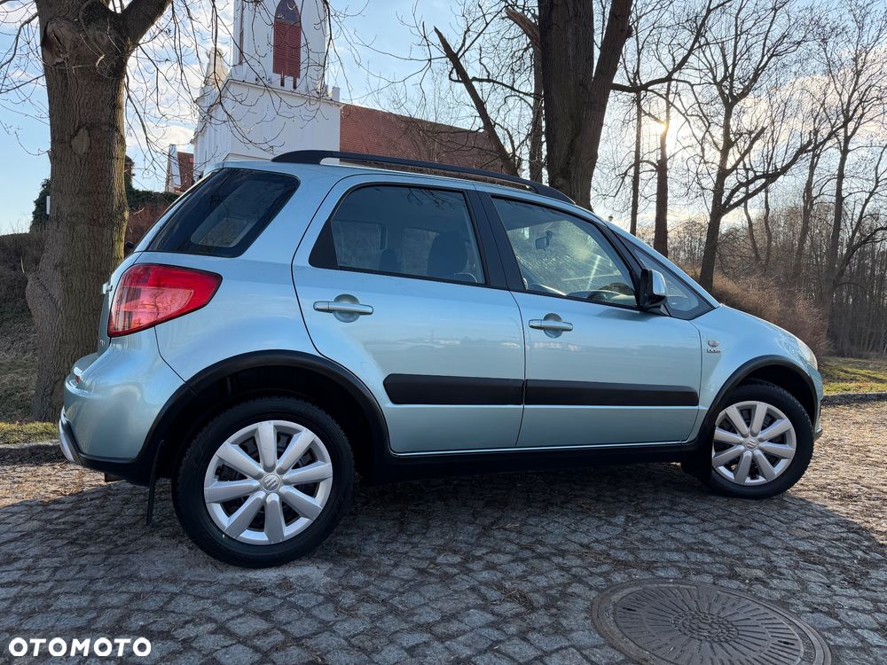Suzuki SX4 1.9 DDiS DPF 4x4 Club - 18