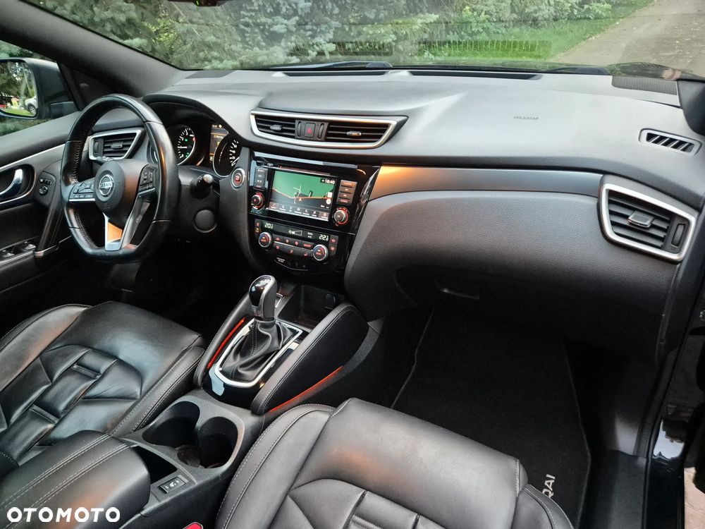 Nissan Qashqai 1.3 DIG-T DCT TEKNA - 13
