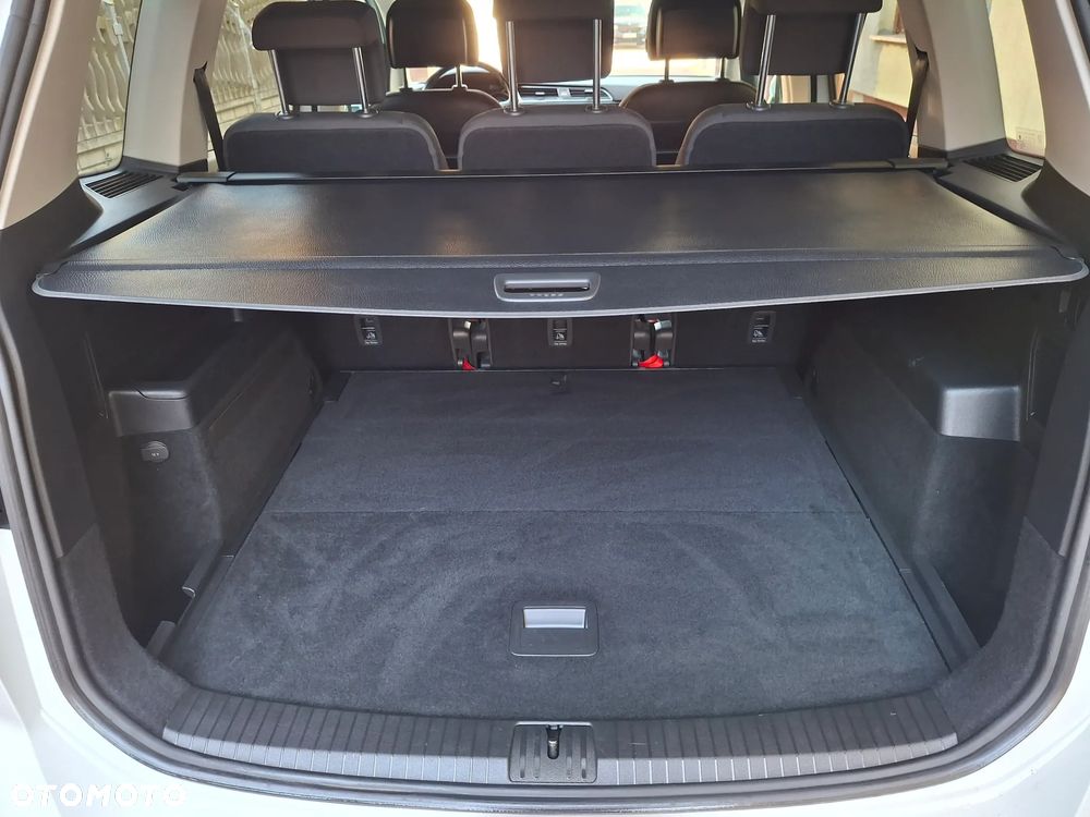 Volkswagen Touran 2.0 TDI BMT Highline DSG - 26