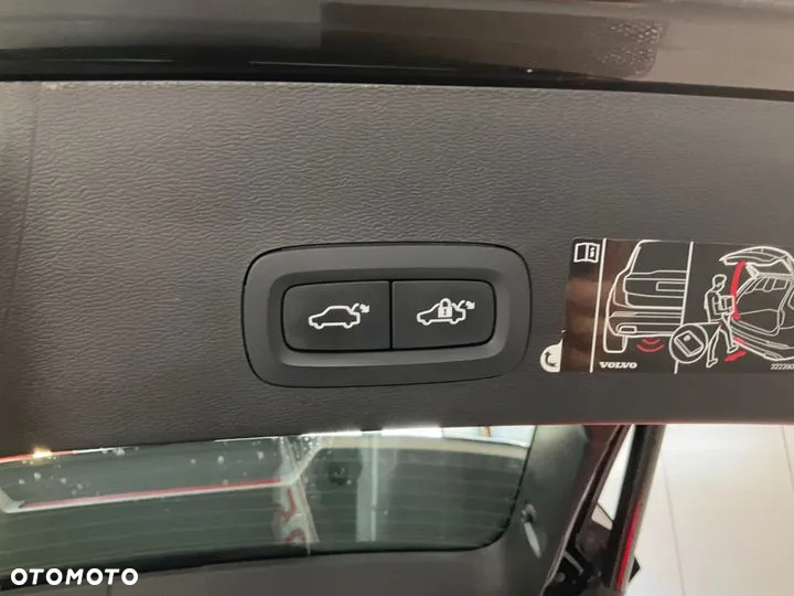 Volvo XC 40 T3 Geartronic Inscription - 19