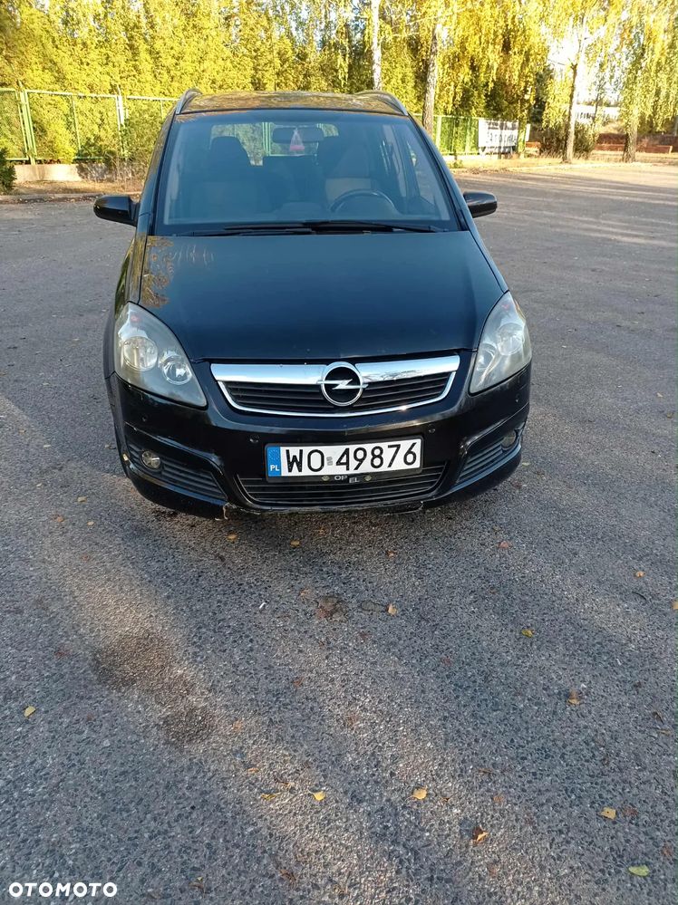 Opel Zafira - 4