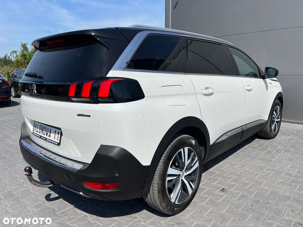 Peugeot 5008 - 13