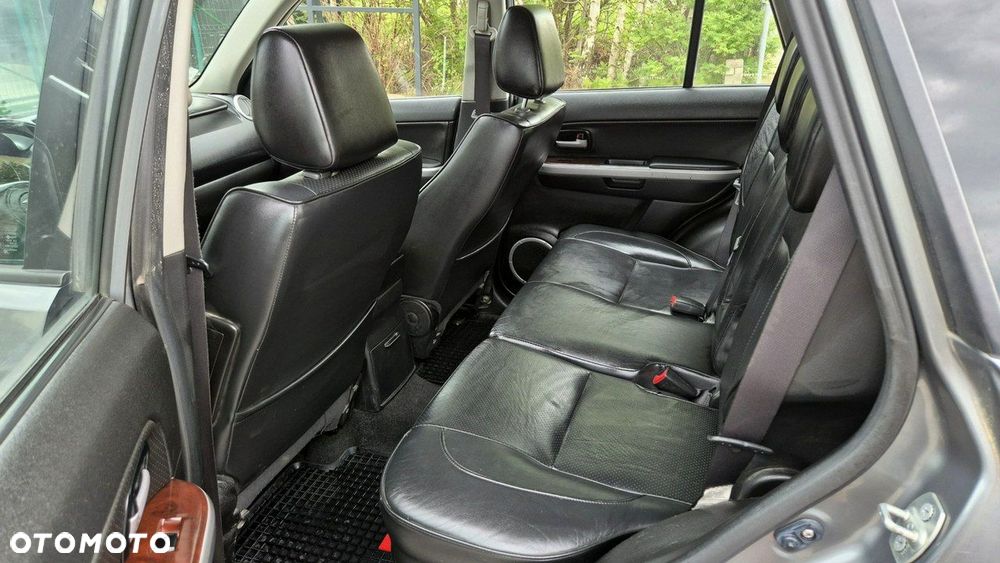 Suzuki Grand Vitara 1.9 DDiS Premium EU5 - 15