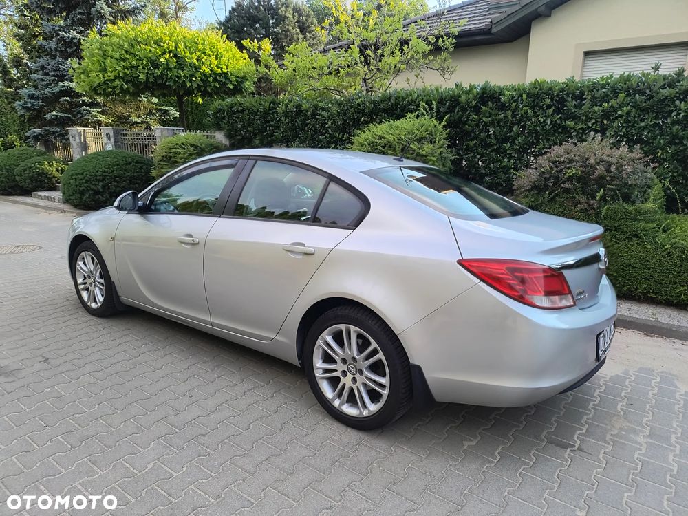 Opel Insignia - 4