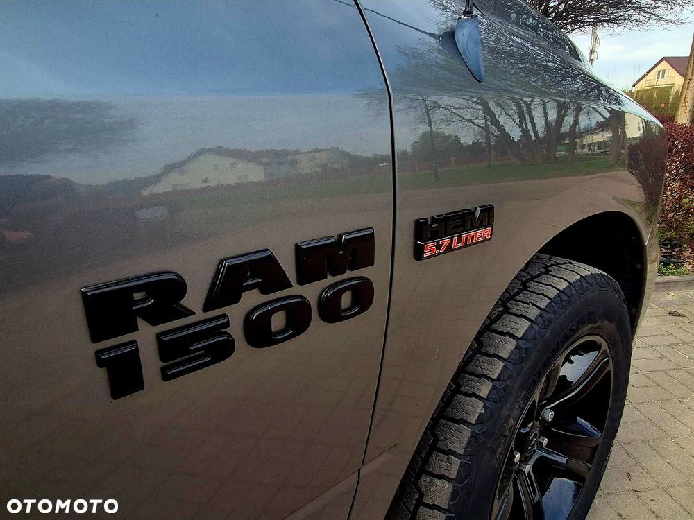 Dodge RAM 5.7 4x4 - 11
