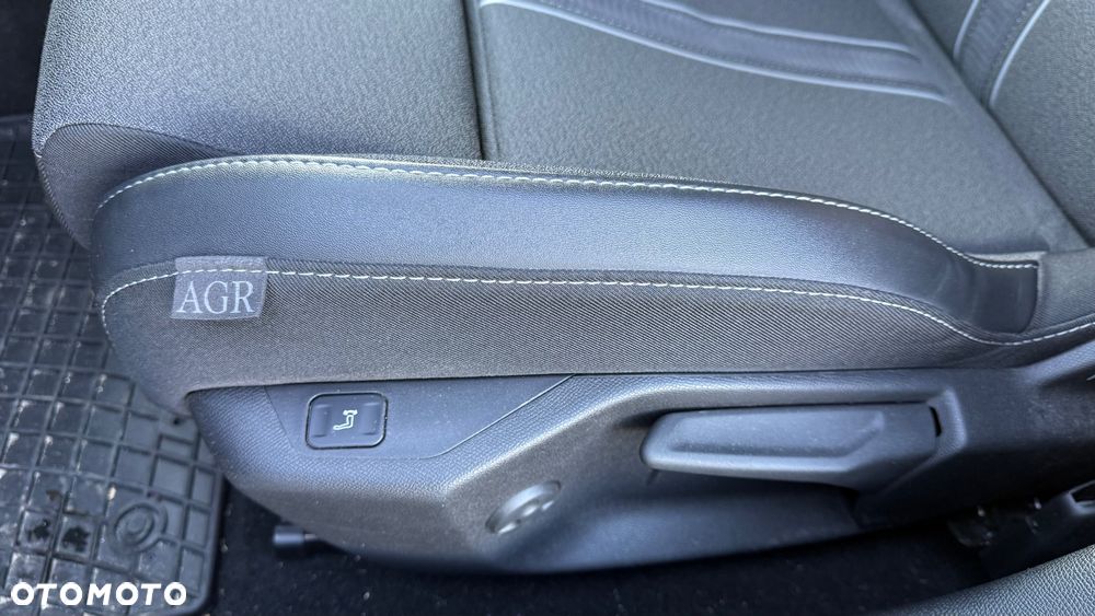 Opel Astra 1.2 Turbo GS Line - 22