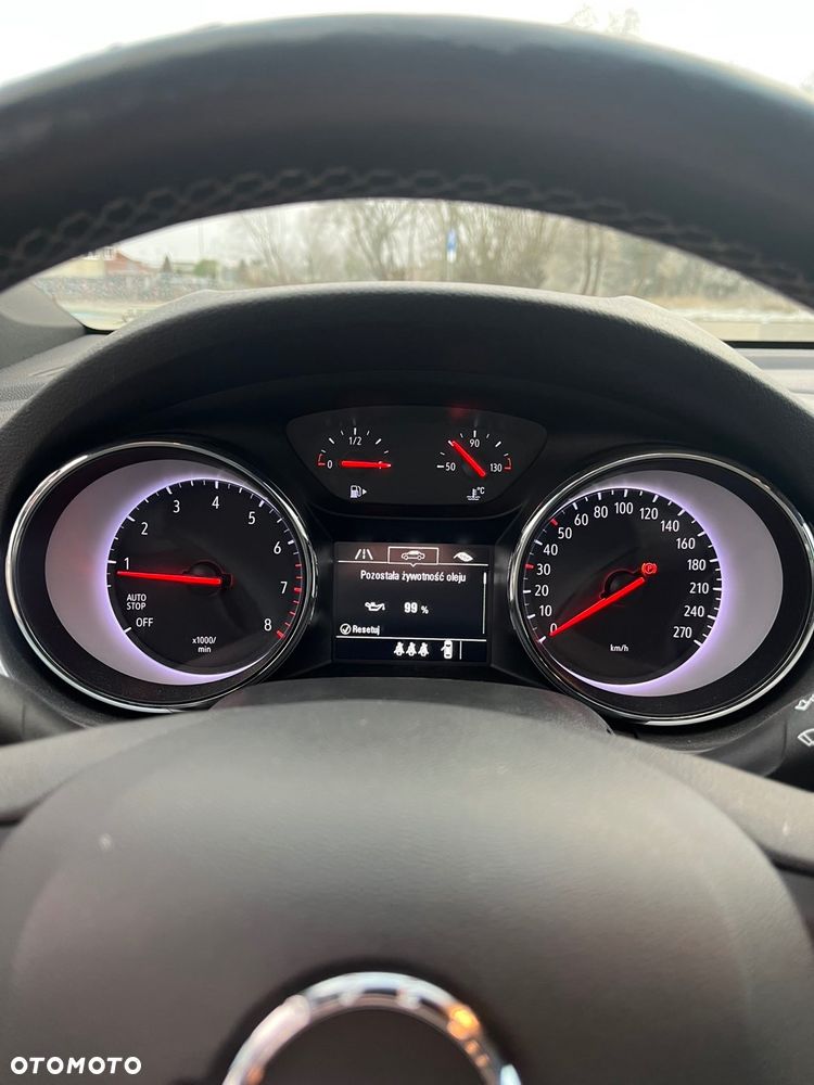 Opel Astra 1.2 T GS Line S&S - 12