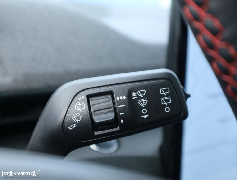 Ford Mustang Mach-E AWD PREMIUM - 38