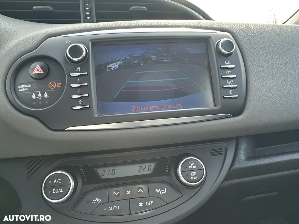 Toyota Yaris - 20