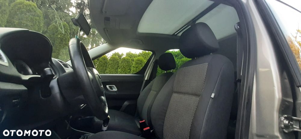 Skoda Roomster 1.6 16V Scout PLUS EDITION - 39