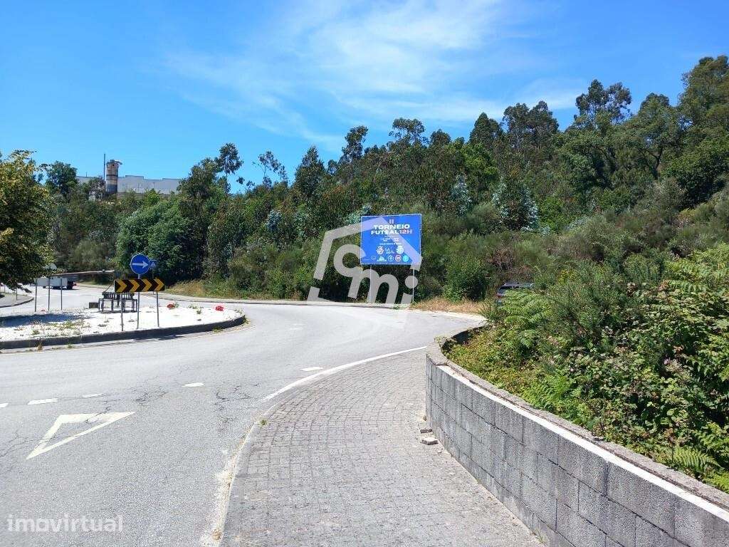 Terreno com Potencial Construtivo em Vandoma – Paredes - Grande imagem: 4/13
