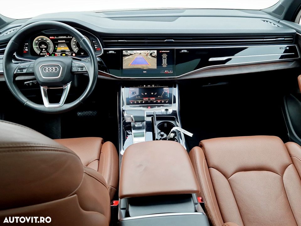 Audi Q7 55 TFSI e quattro tiptronic - 13
