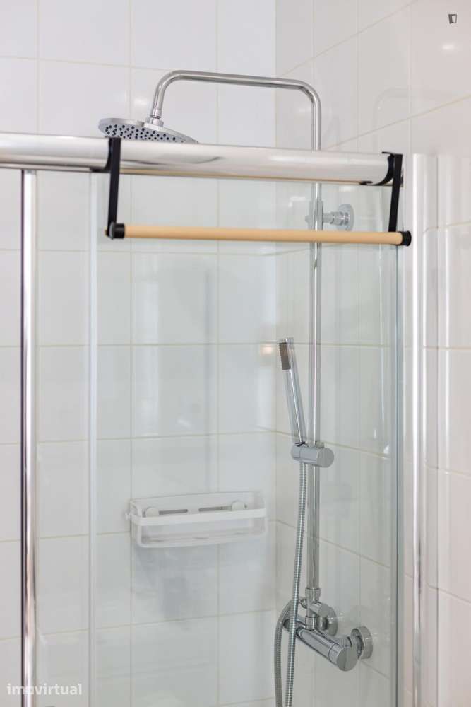 Apartamento com 1 quartos - localizado em São Nicolau Porto - Grande imagem: 4/28