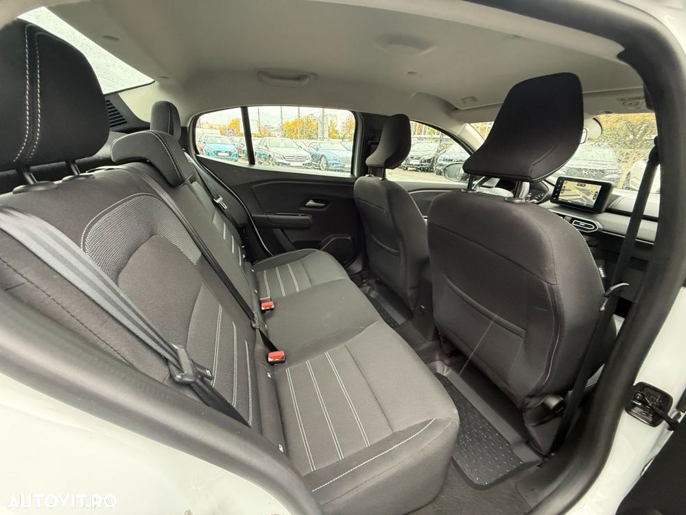 Dacia Logan TCe 90 MT6 Journey+ - 24