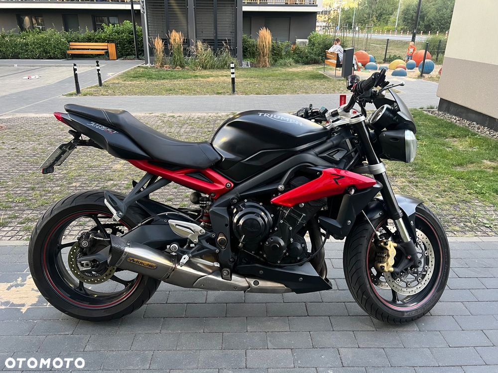 Triumph Street Triple - 2