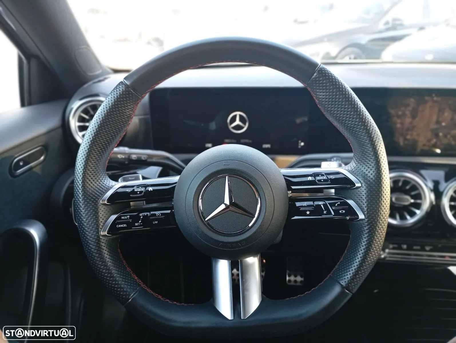 Mercedes-Benz A 200 AMG Line Aut. - 3