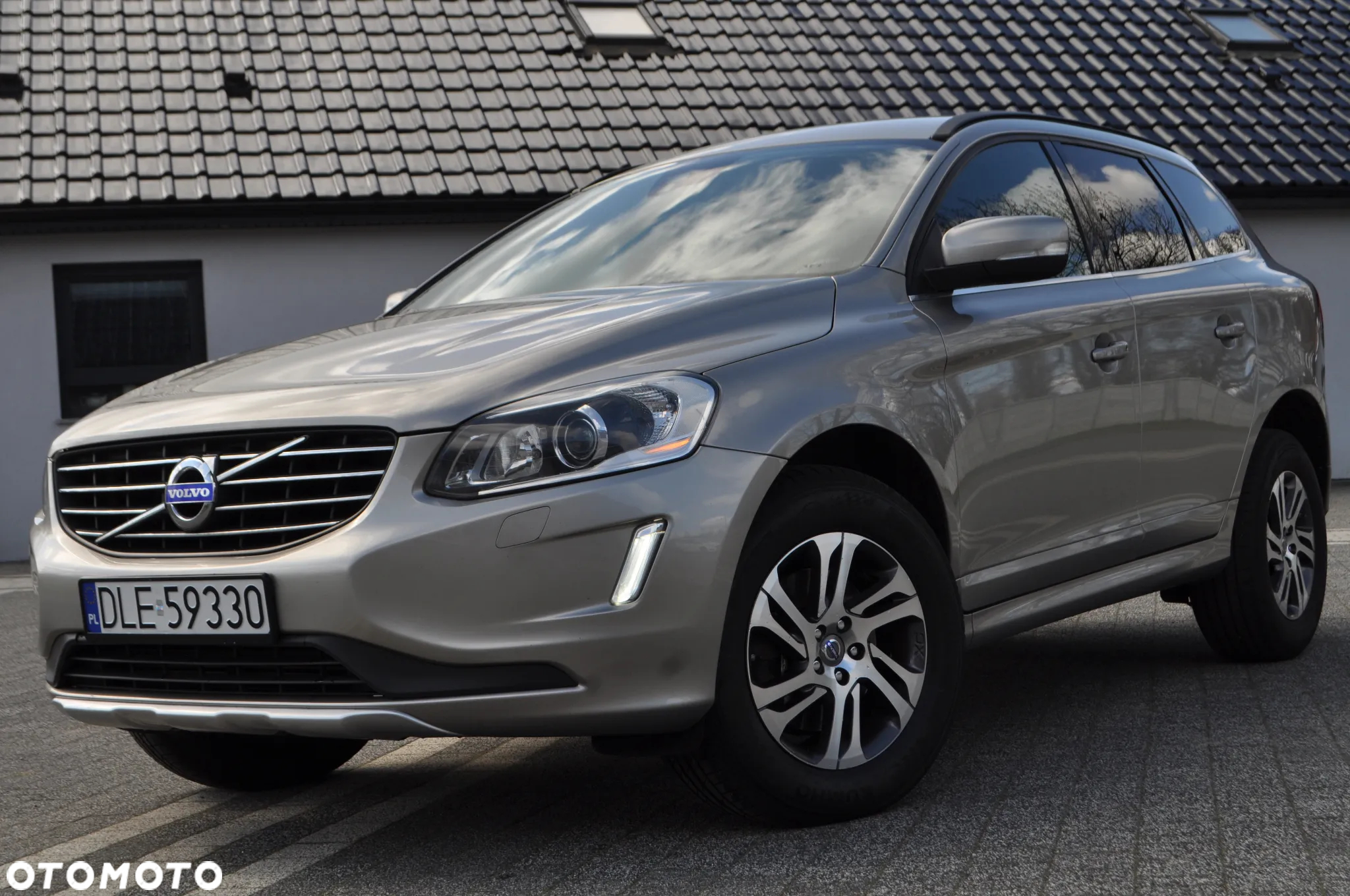Volvo XC 60 D4 Drive-E Momentum - 19