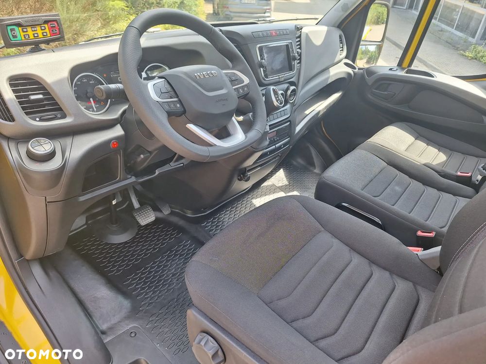 Iveco DAILY 35S21A8P - 23