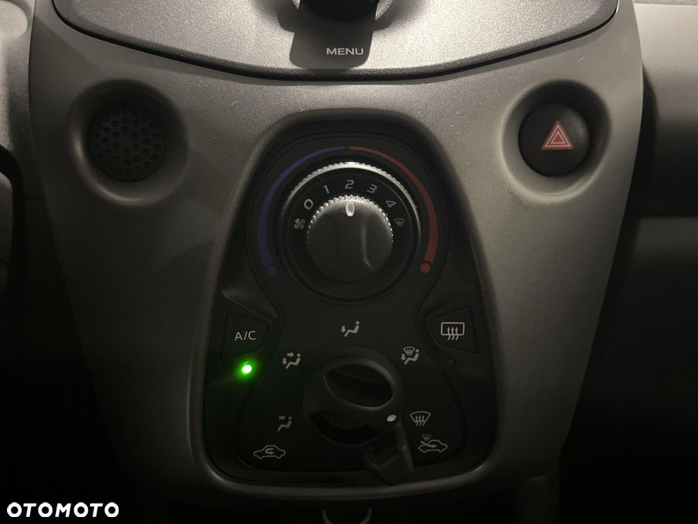 Toyota Aygo 1.0 VVT-i Color Edition - 17