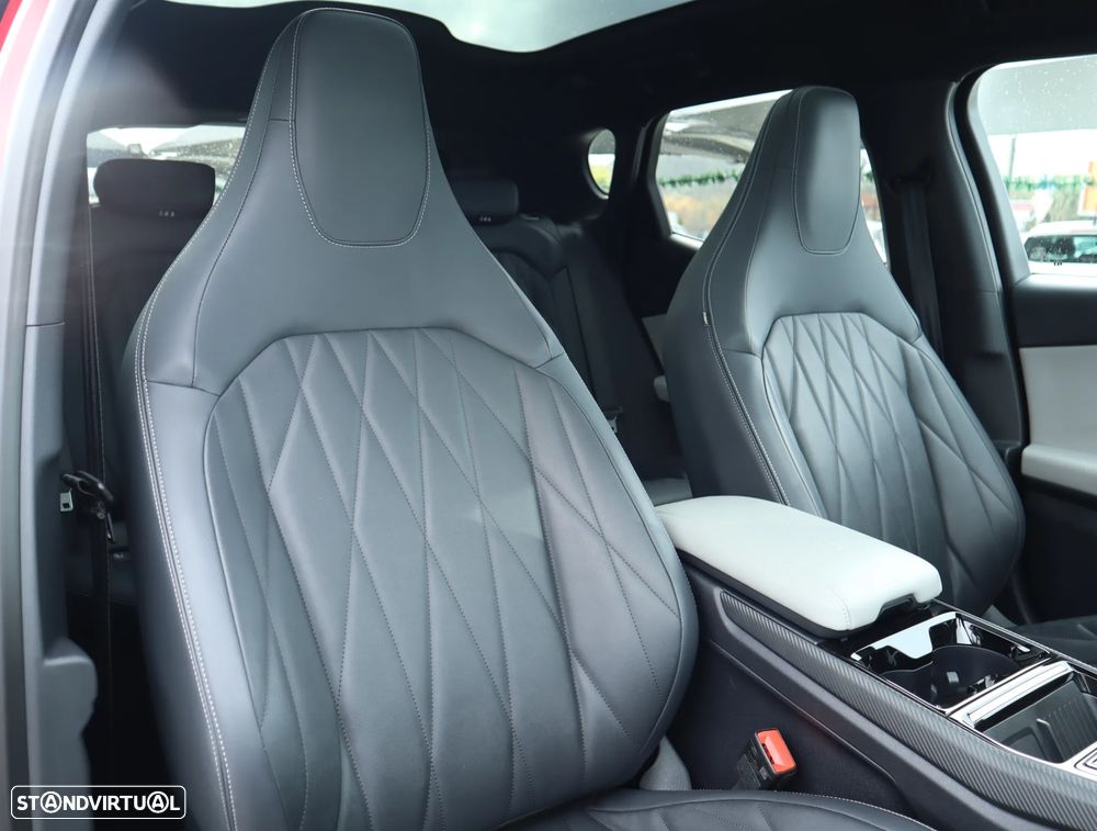 Ford Capri 79 kWh Premium AWD - 5