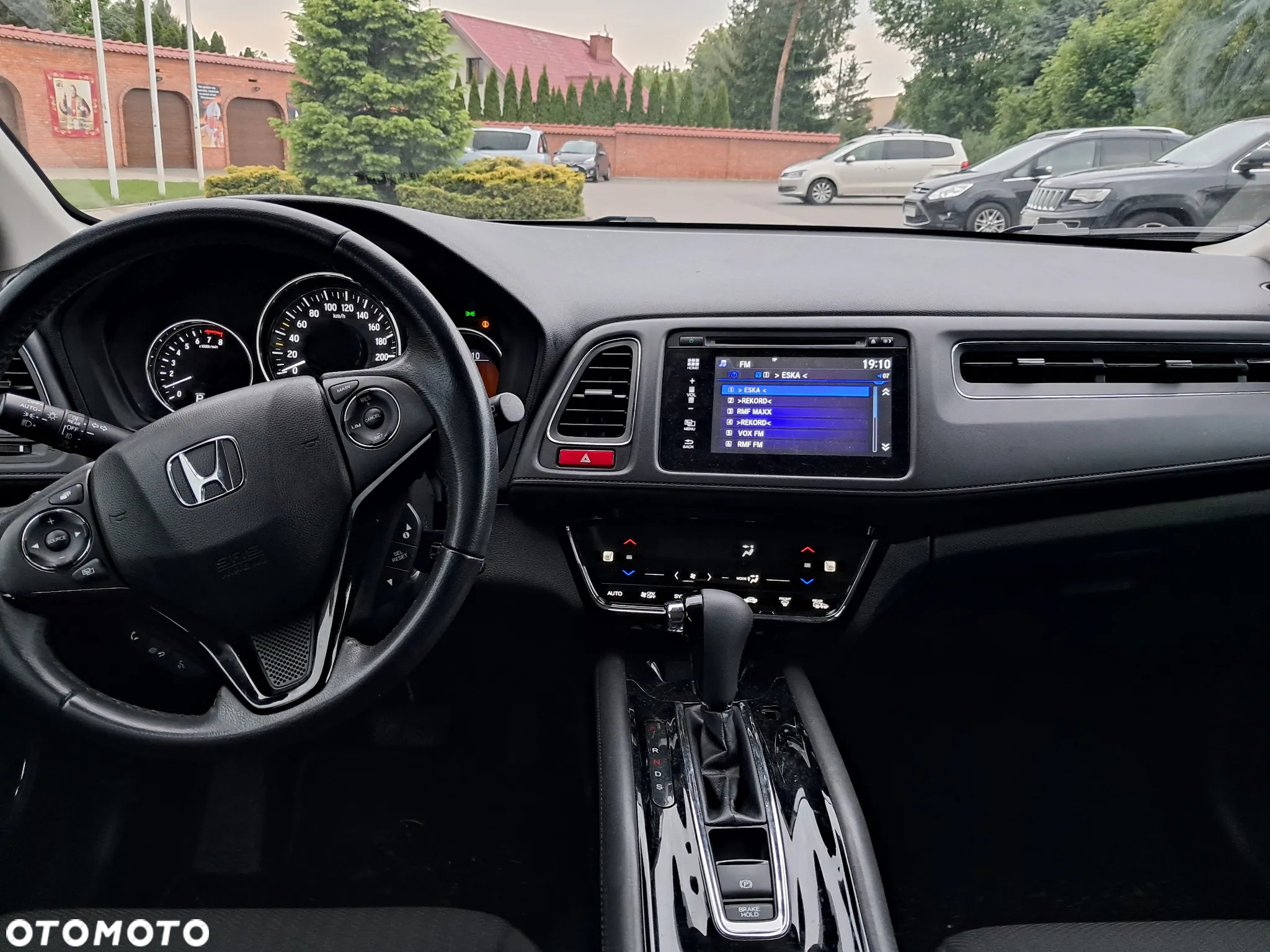 Honda HR-V 1.5 i-VTEC CVT Executive - 12