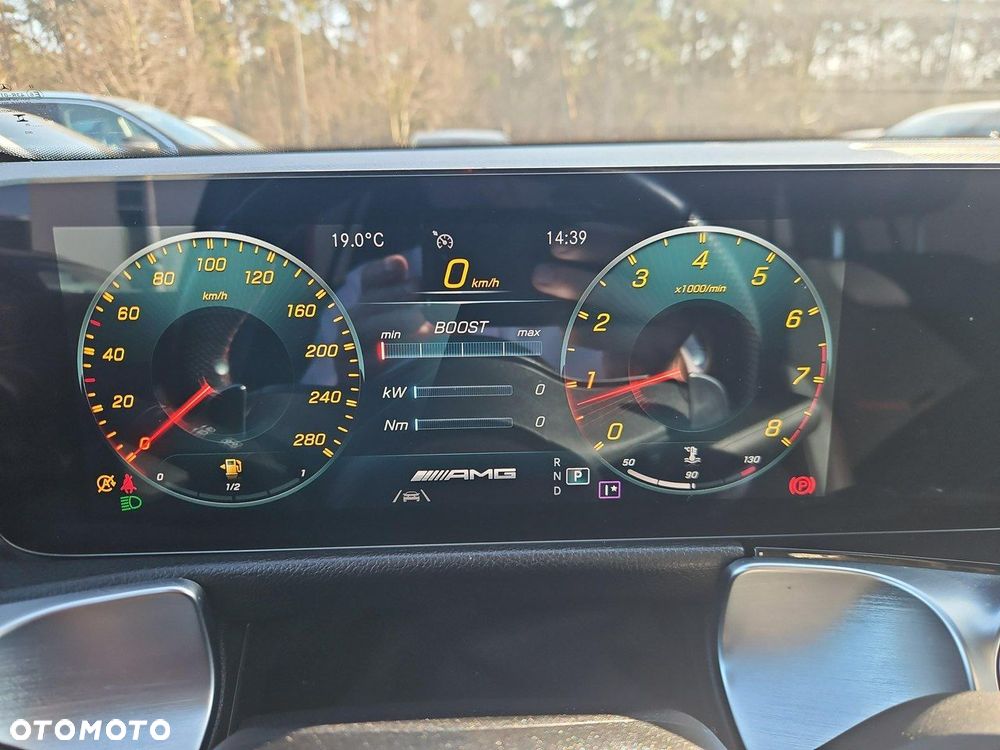 Mercedes-Benz GLB AMG 35 4-Matic - 32
