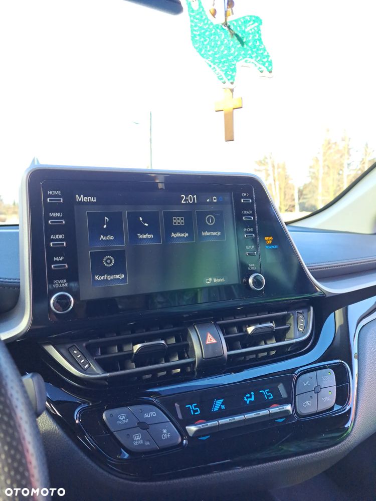 Toyota C-HR - 15