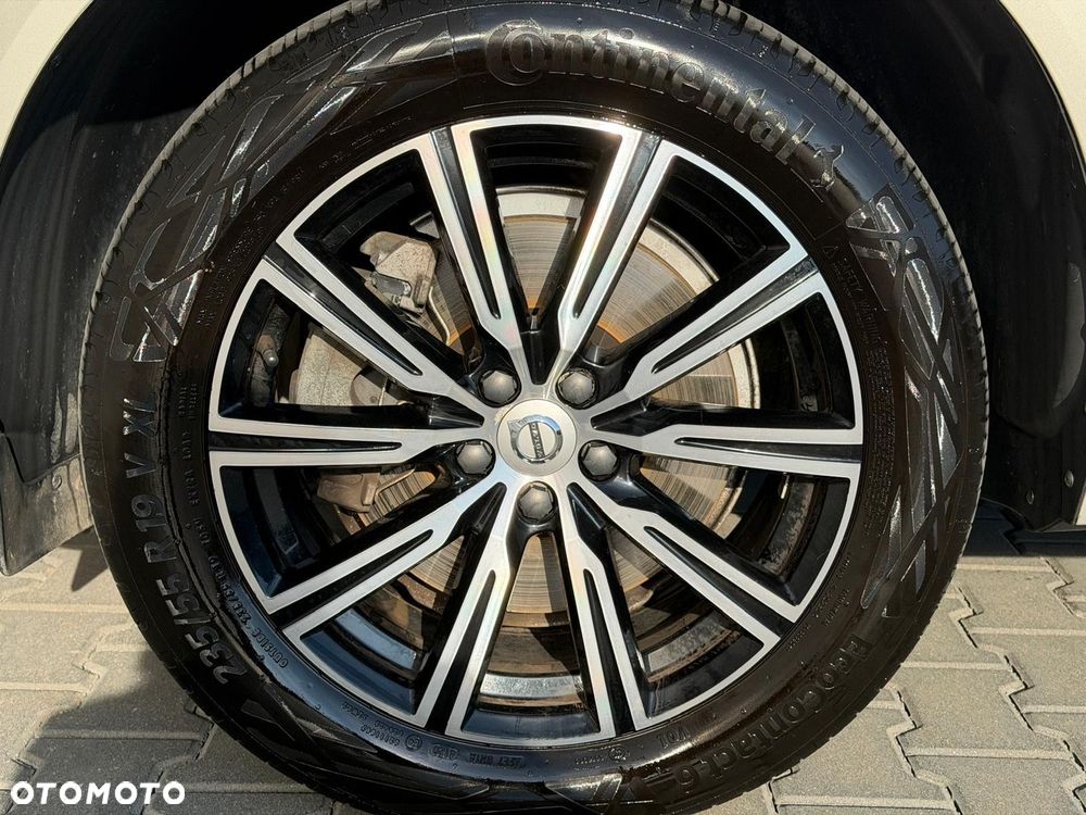 Volvo XC 60 - 29