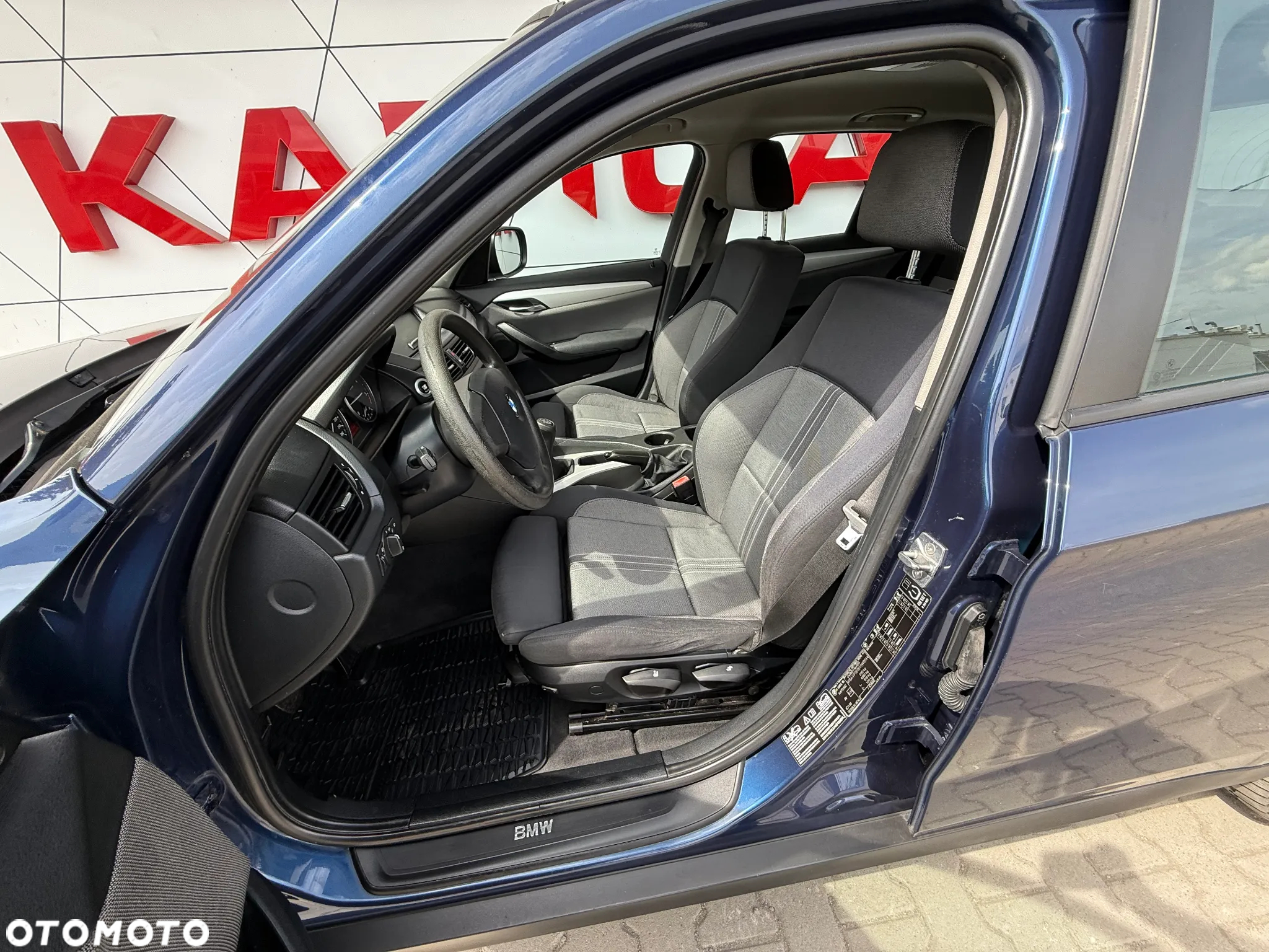 BMW X1 xDrive18d - 10
