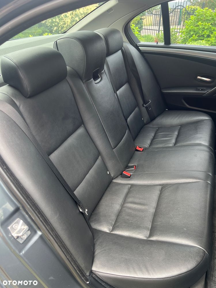 BMW Seria 5 - 11