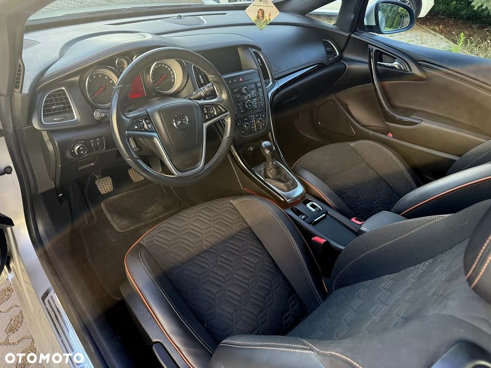 Opel Cascada - 14