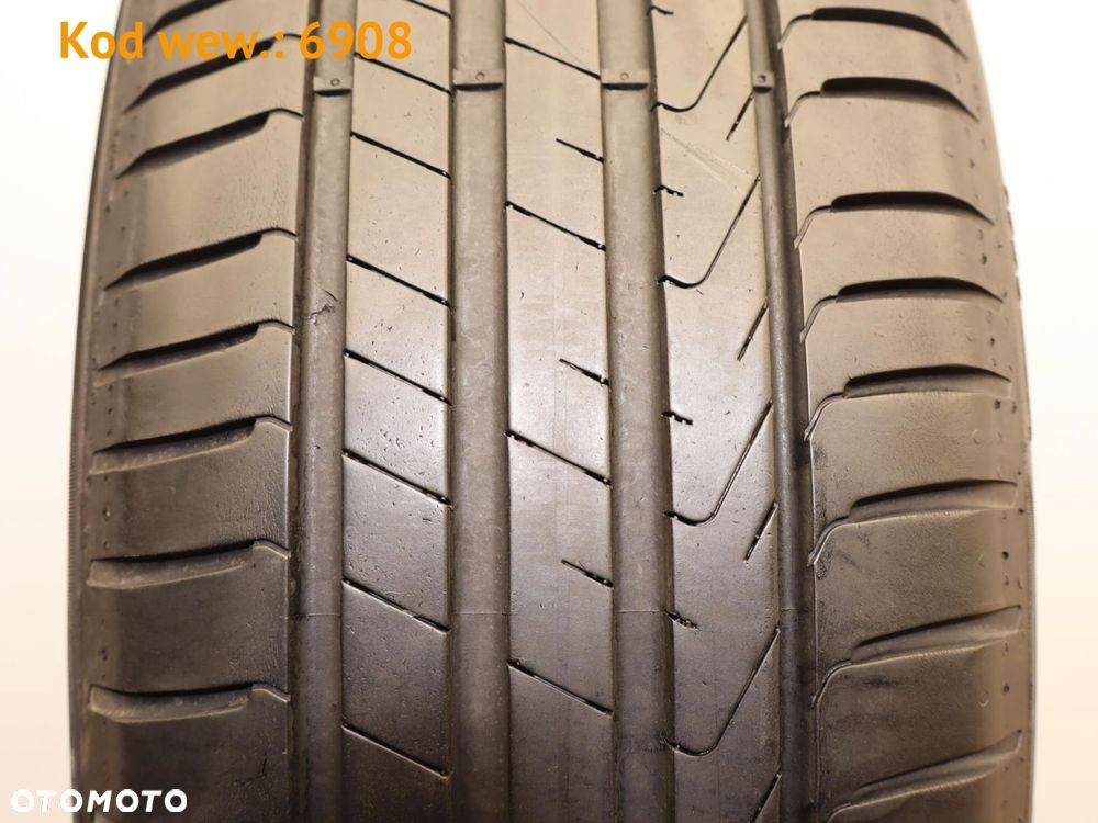 Pirelli Cinturato P7 TM - 215/55 R17 - 7