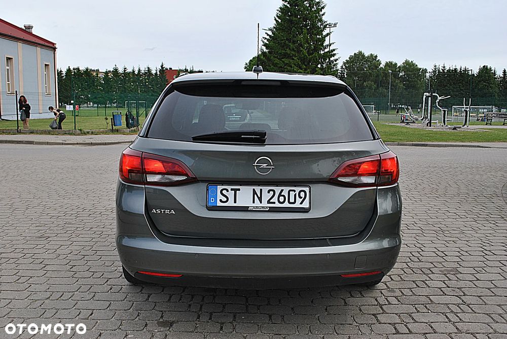 Opel Astra 1.2 T Business Elegance S&S - 8