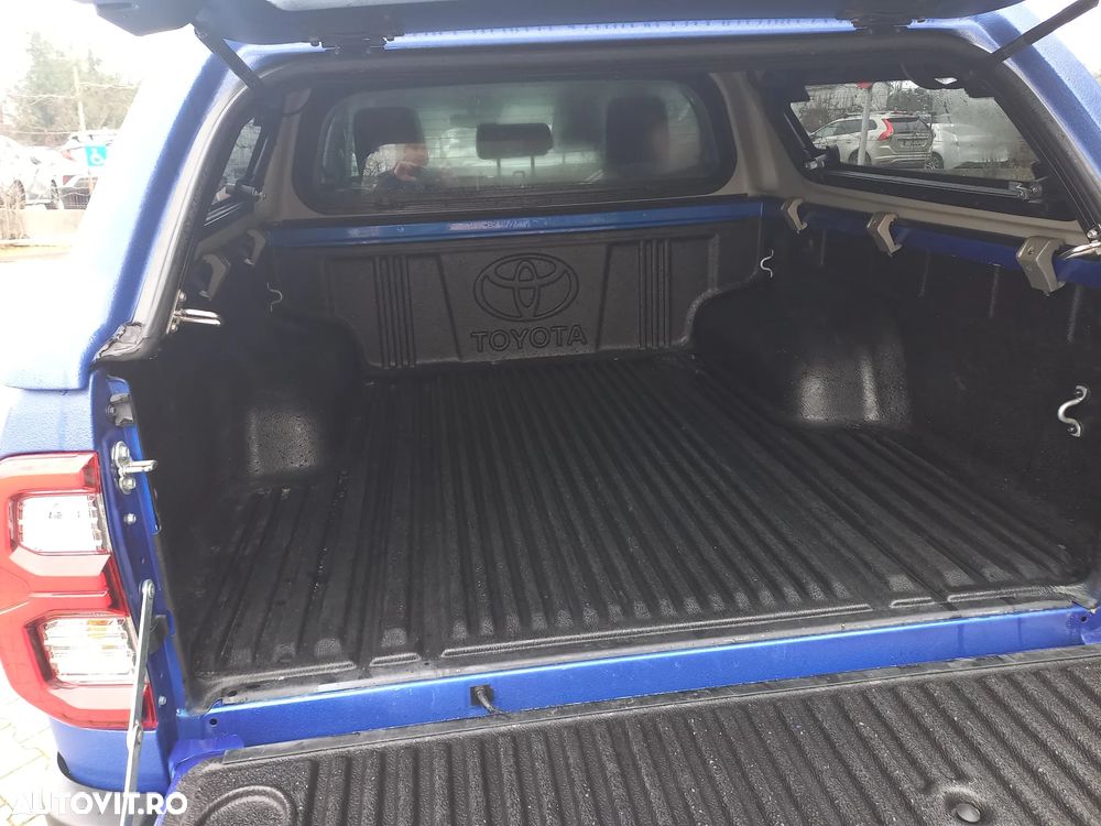 Toyota Hilux 4x4 Double Cab A/T Invincible - 15