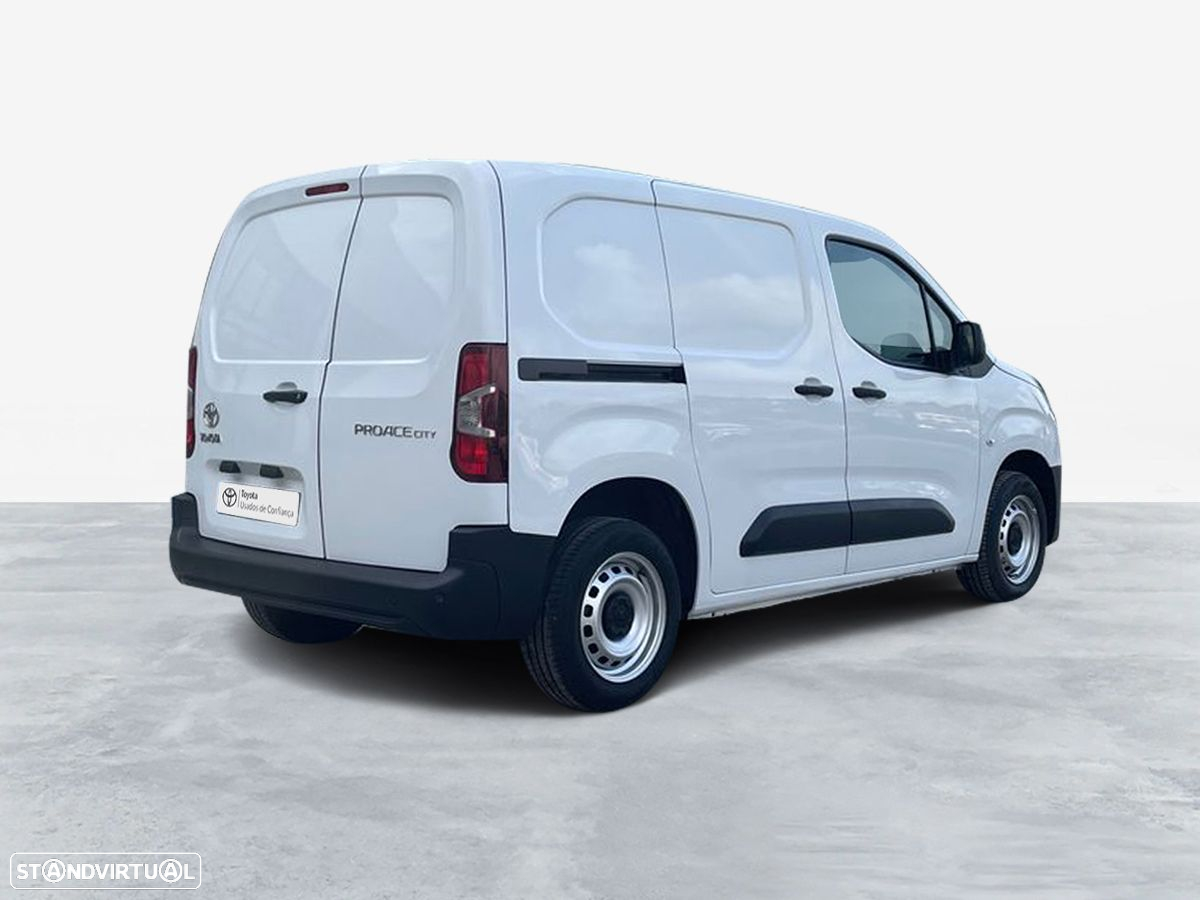 Toyota Proace - 17