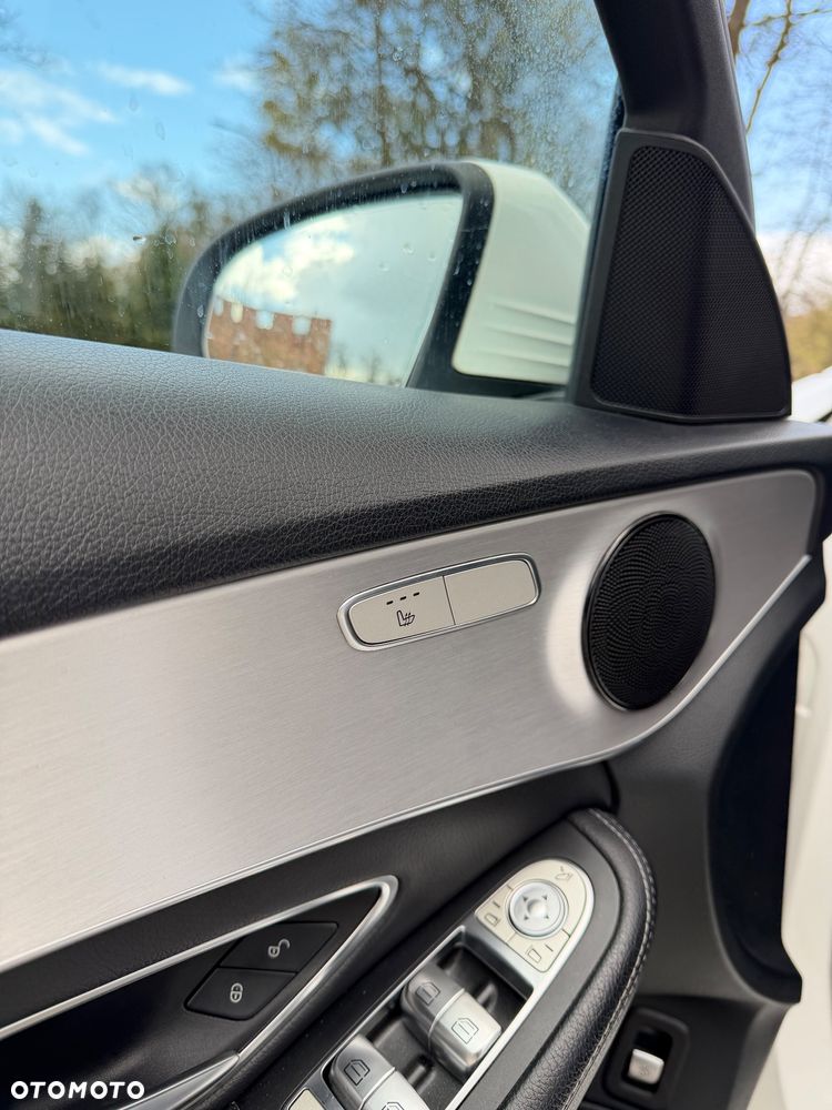 Mercedes-Benz Klasa C 220 d 9G-TRONIC - 28
