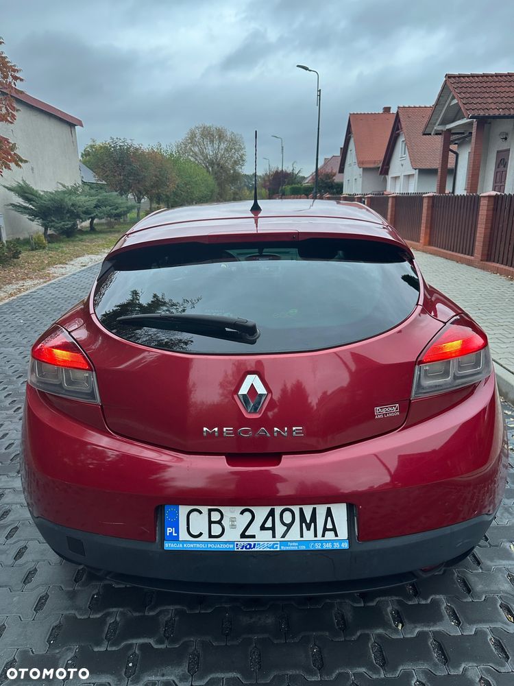 Renault Coupe - 3