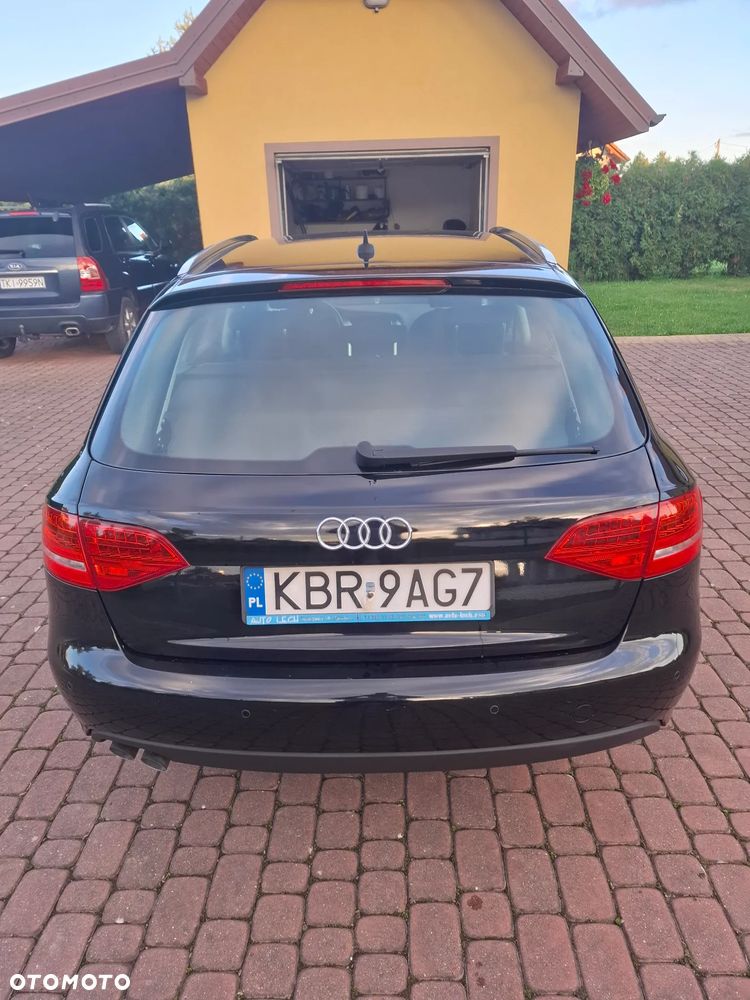 Audi A4 Avant - 13