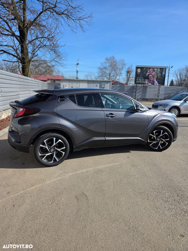 Toyota C-HR 1.8 HSD 122 CP 4x2 CVT C-ult Style - 8