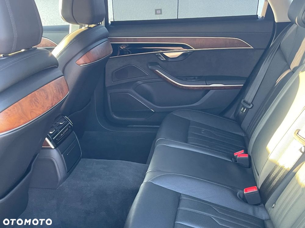 Audi A8 L 60 TFSI mHEV Quattro Tiptr - 7