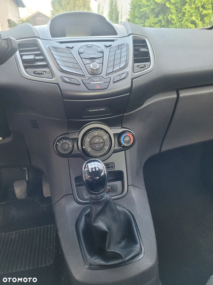 Ford Fiesta - 4