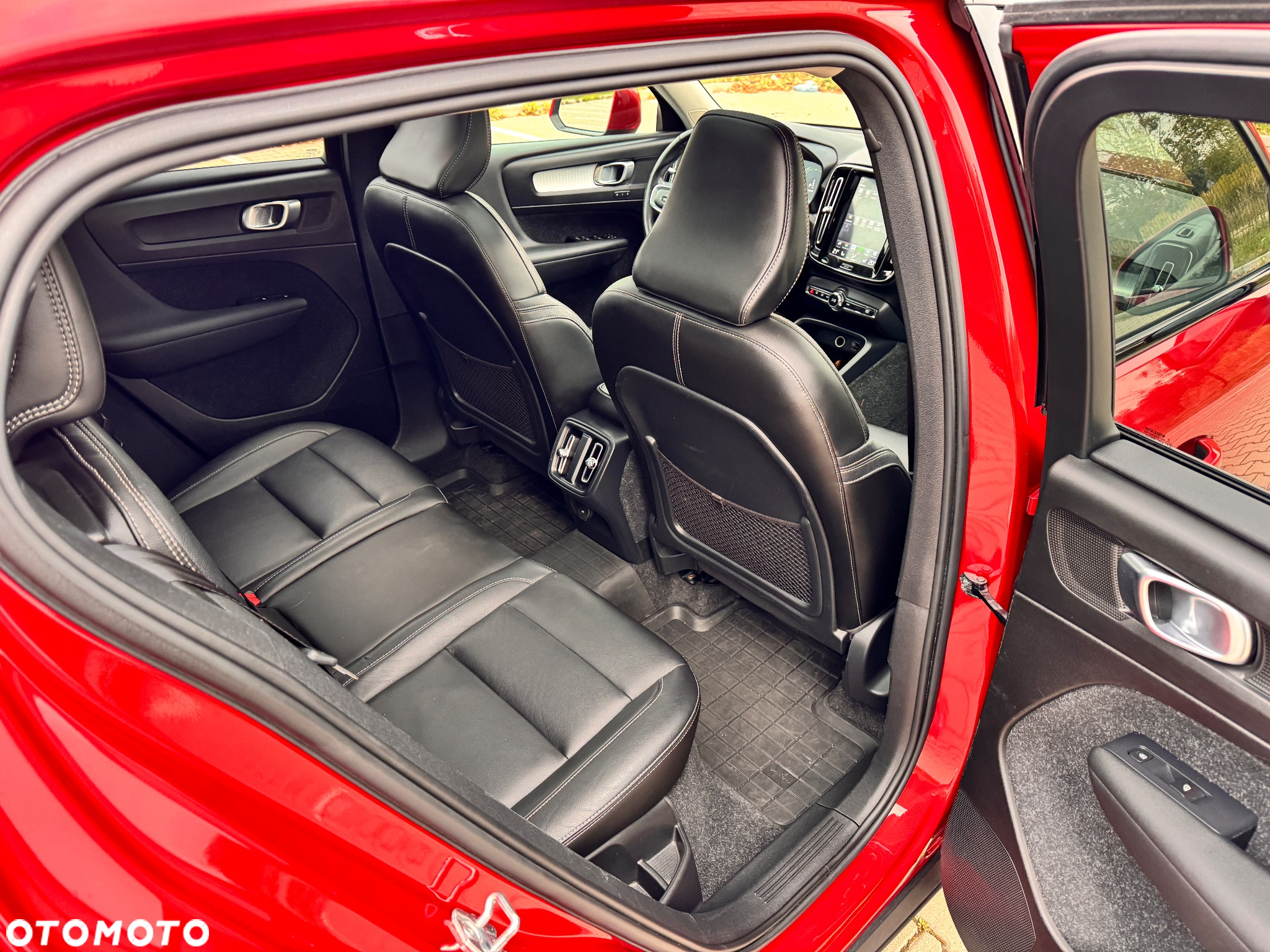 Volvo XC 40 T5 AWD Geartronic Momentum Pro - 19