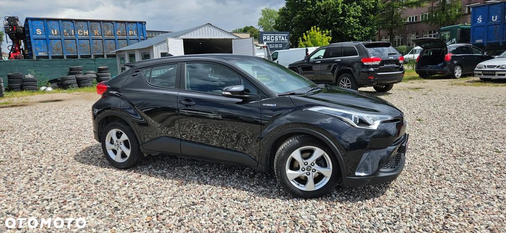 Toyota C-HR - 11