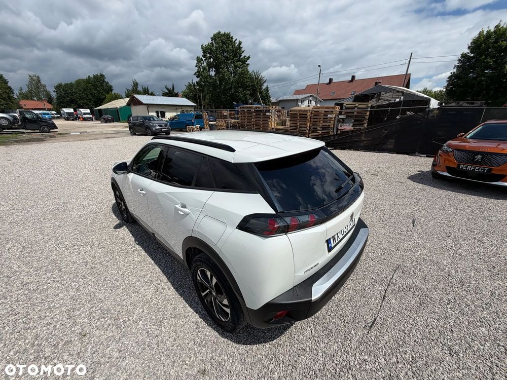 Peugeot 2008 1.5 BlueHDi Allure S&S EAT8 - 33