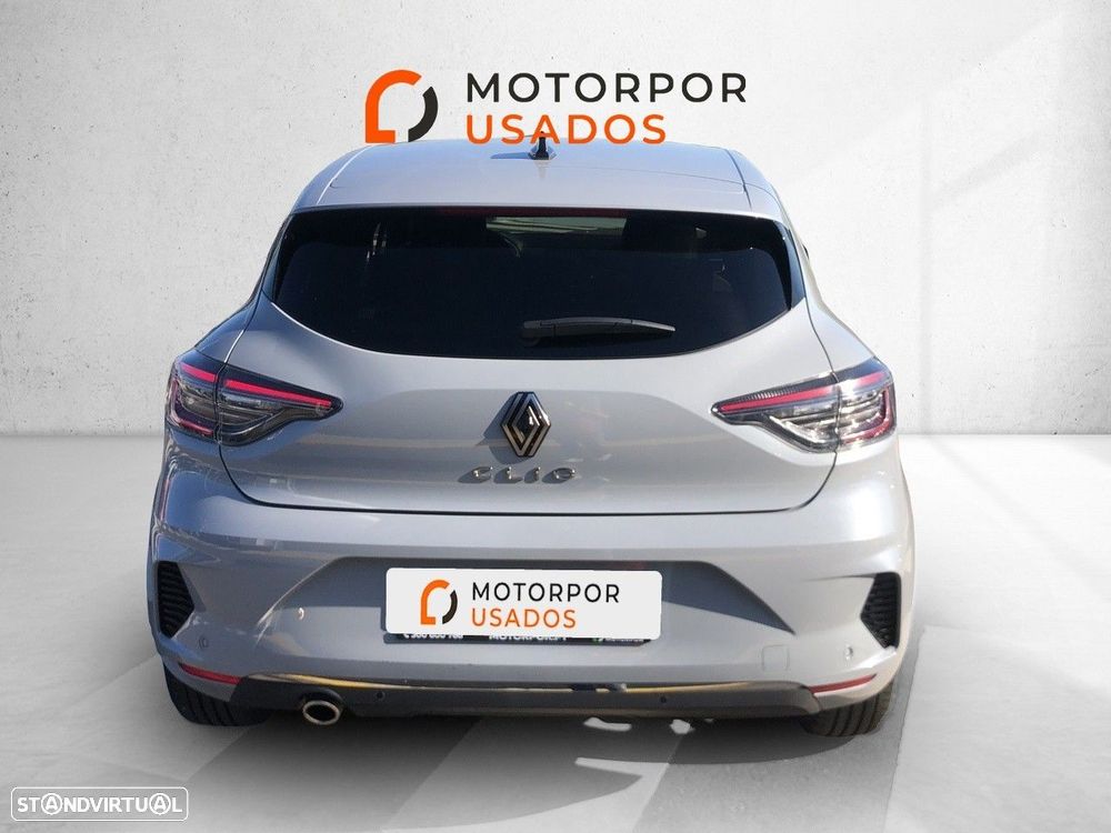 Renault Clio 1.0 TCe Techno — fotografia 5