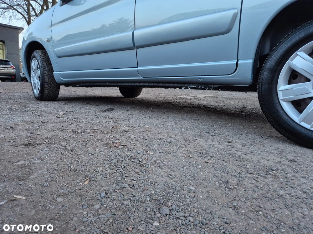 Citroën Berlingo 1.6 16V Style - 16