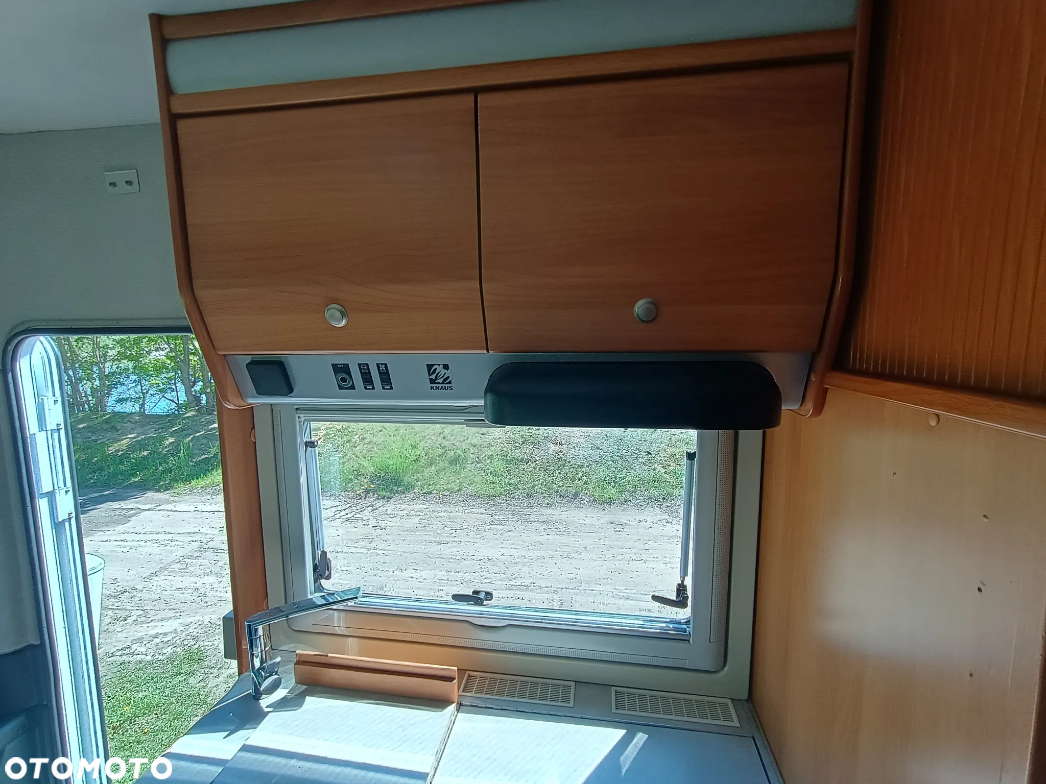 KNAUS Traveliner - 18