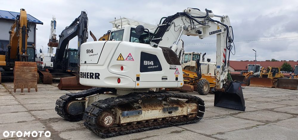 Liebherr R914 - 11
