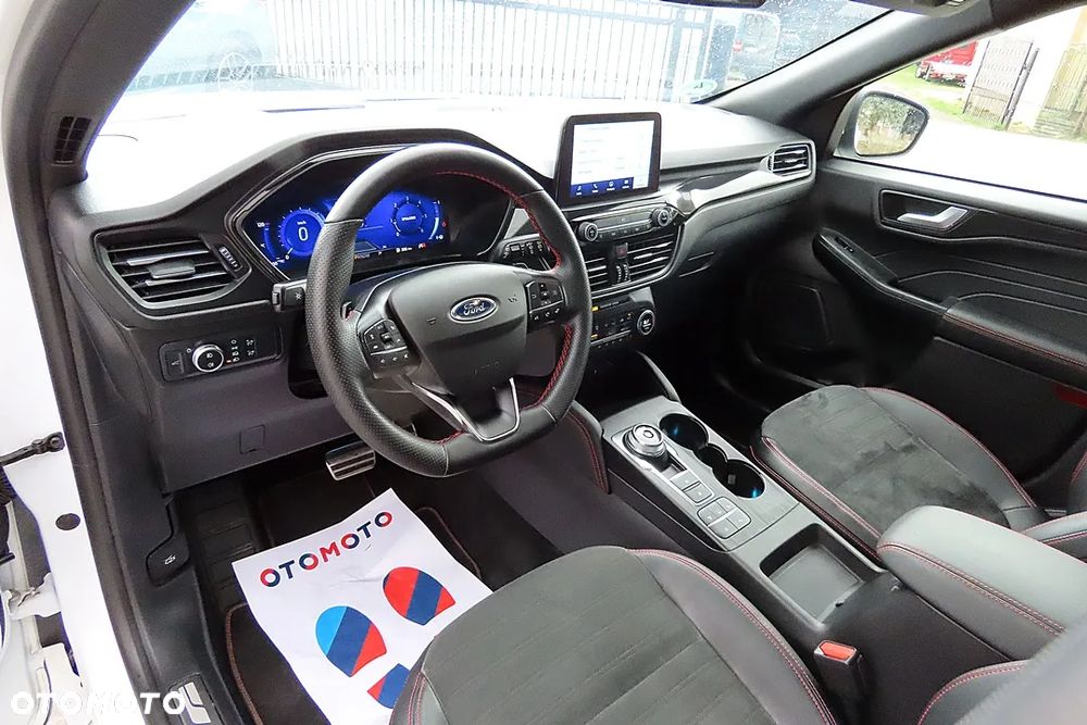 Ford Kuga 2.0 EcoBlue 4x4 ST-LINE X - 39