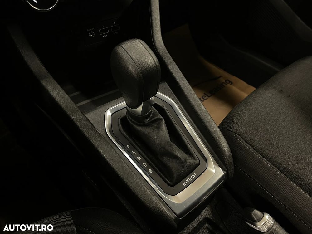 Renault Clio E-TECH 140 BUSINESS EDITION - 23